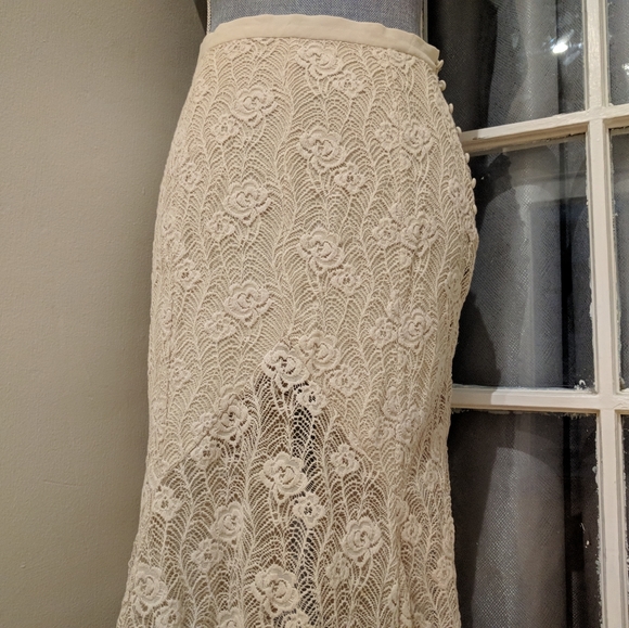 Ecote Crochet Mermaid Maxi Skirt - Urban Outfitters - Picture 6 of 11